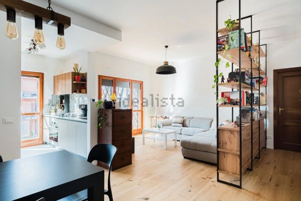appartamento in vendita a Roma in zona Torre Gaia