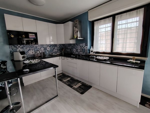 appartamento in vendita a Roma in zona Ponte di Nona