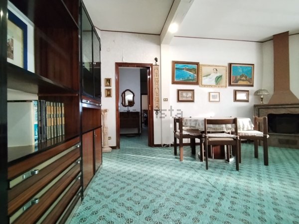 appartamento in vendita a Roma in zona Ostia