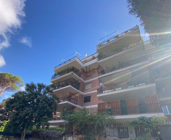 appartamento in vendita a Roma in zona La Giustiniana