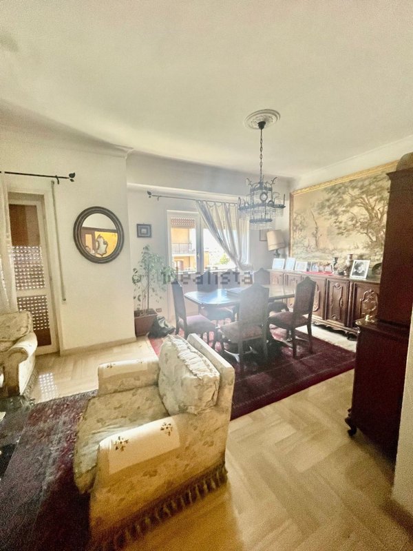 appartamento in vendita a Roma in zona Casal Morena