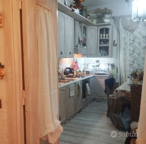 appartamento in vendita a Roma in zona Prenestino-Centocelle