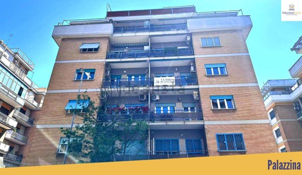 appartamento in vendita a Roma in zona Ostia