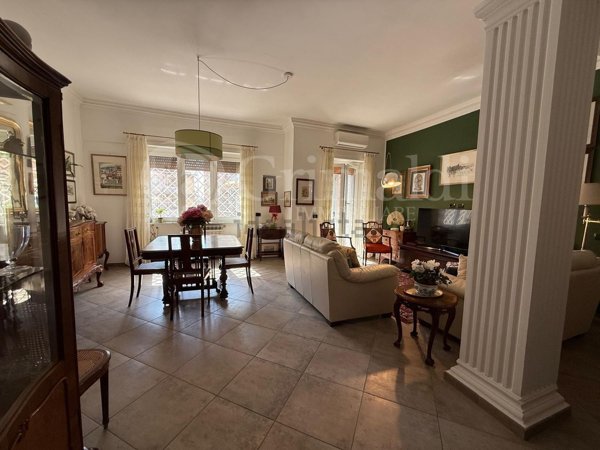 appartamento in vendita a Roma in zona Portuense