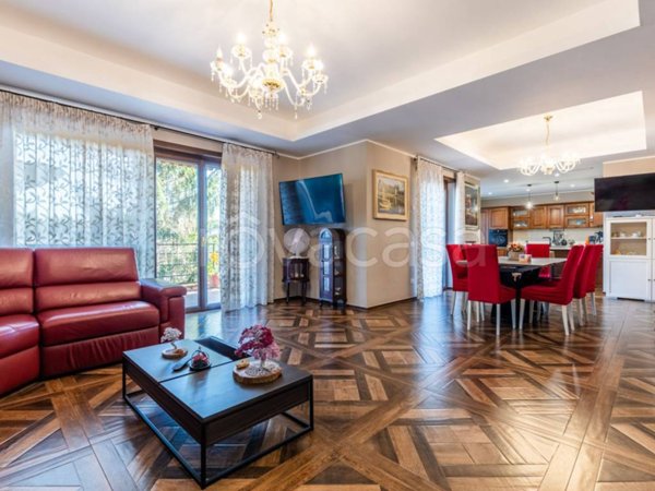 appartamento in vendita a Roma in zona Acilia