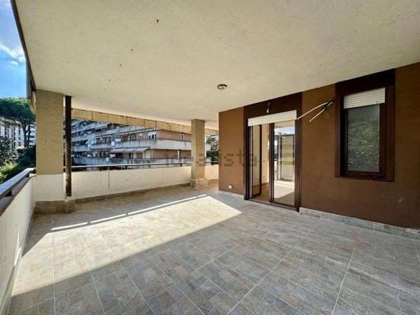 appartamento in vendita a Roma in zona EUR