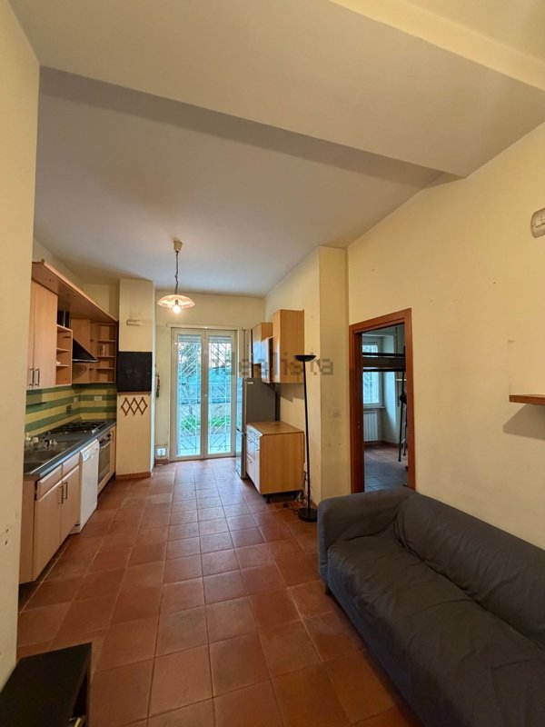 appartamento in vendita a Roma in zona Prenestino-Centocelle