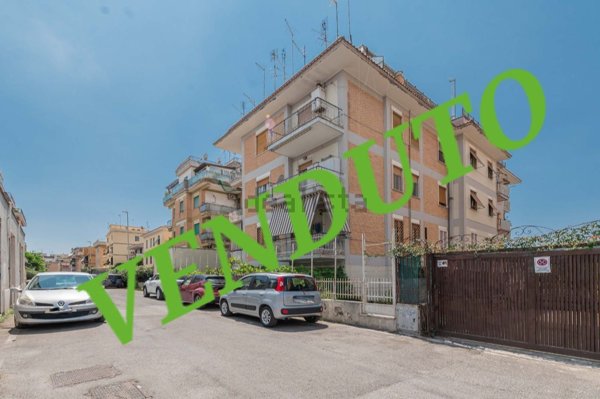 appartamento in vendita a Roma in zona Torrevecchia