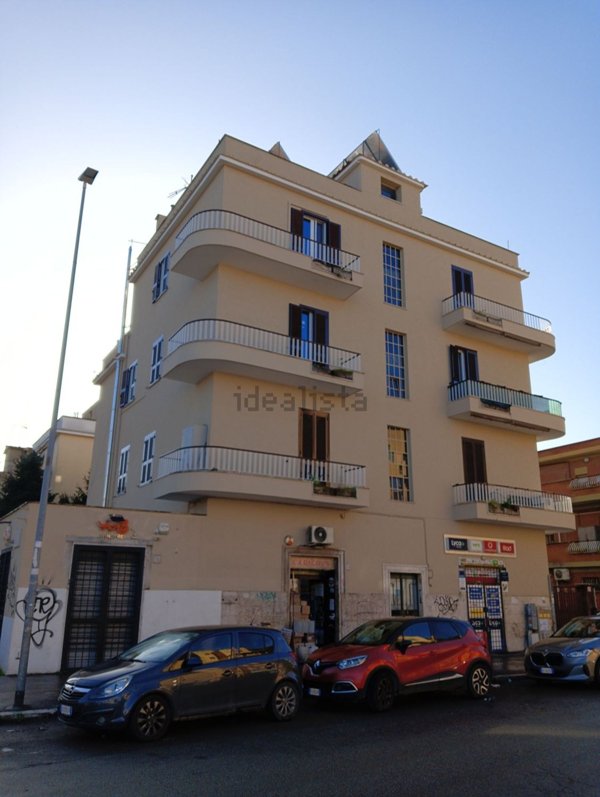 appartamento in vendita a Roma in zona Alessandrino