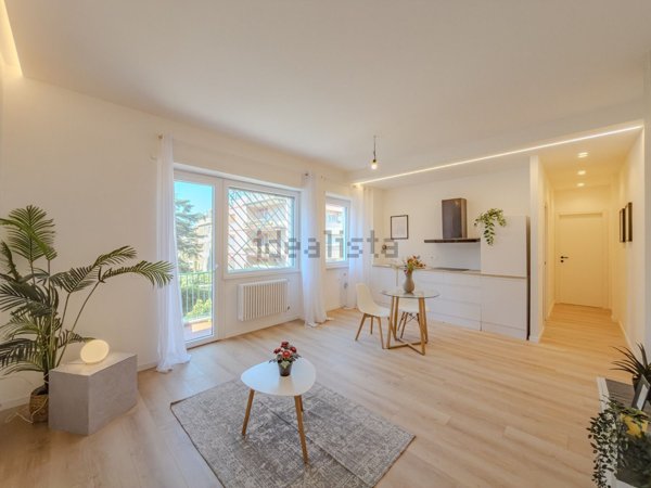 appartamento in vendita a Roma in zona Gianicolense