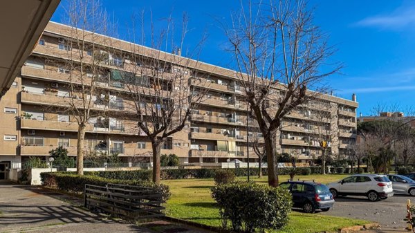 appartamento in vendita a Roma in zona Ostia