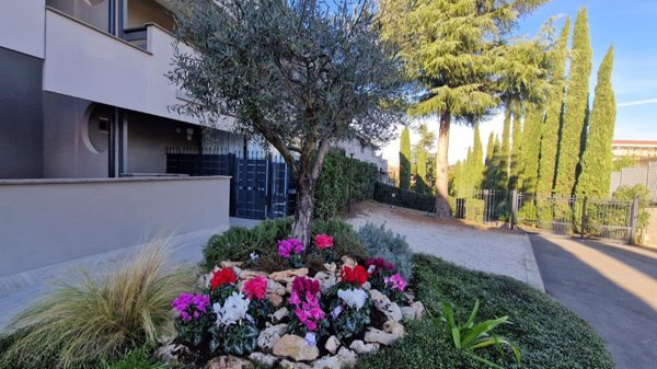 appartamento in vendita a Roma in zona Massimina/Casal Lumbroso