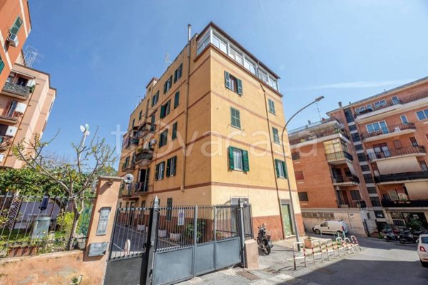 appartamento in vendita a Roma in zona Portuense