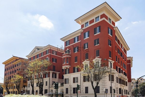 appartamento in vendita a Roma in zona Della Vittoria