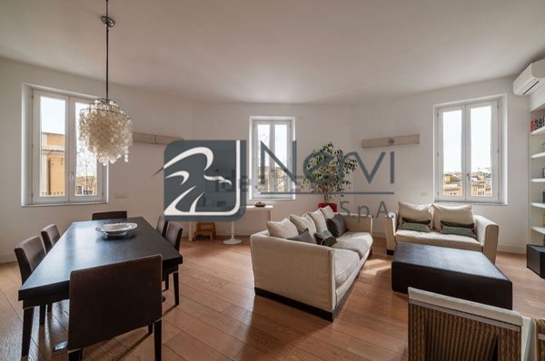 appartamento in vendita a Roma in zona Rione Prati