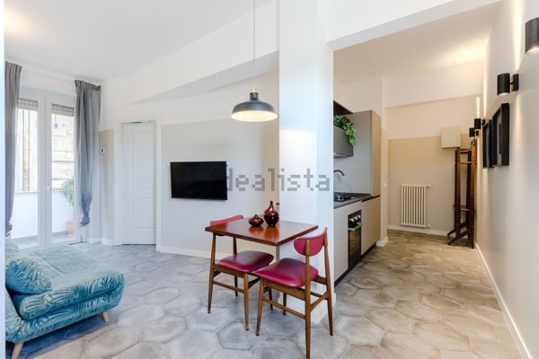 appartamento in vendita a Roma in zona Ostiense