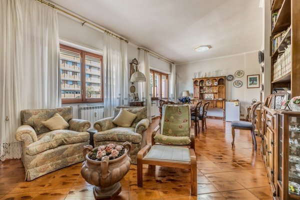appartamento in vendita a Roma