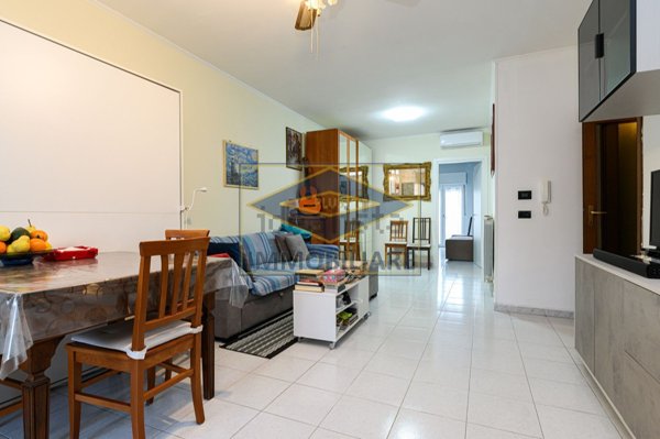 appartamento in vendita a Roma in zona Acilia