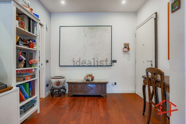 appartamento in vendita a Roma in zona Tre Pini - Poggio dei Fiori