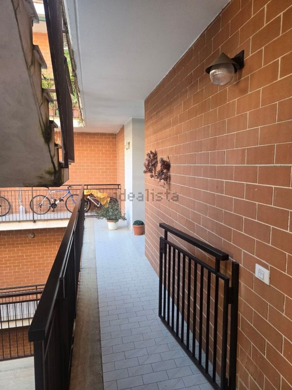 appartamento in vendita a Roma in zona Settecamini