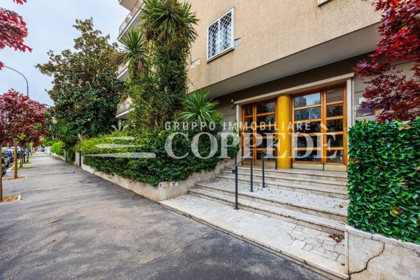 appartamento in vendita a Roma in zona Pinciano