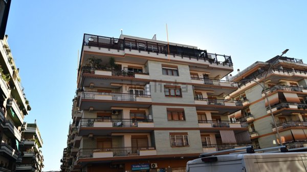 appartamento in vendita a Roma in zona Ostia