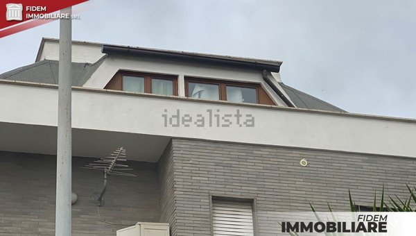 appartamento in vendita a Roma in zona Vitinia