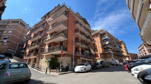 casa indipendente in vendita a Roma in zona Gianicolense