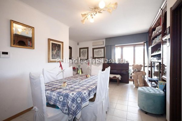 appartamento in vendita a Roma in zona Castel di Leva