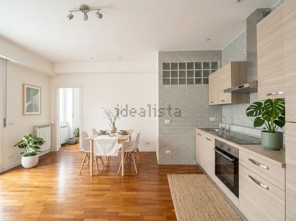 appartamento in vendita a Roma in zona Portuense