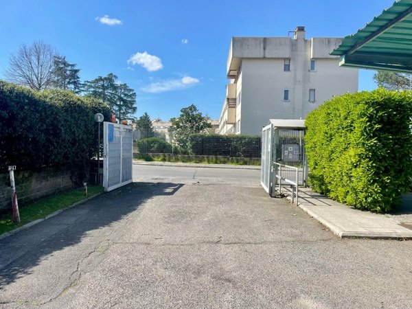 appartamento in vendita a Roma in zona Settecamini