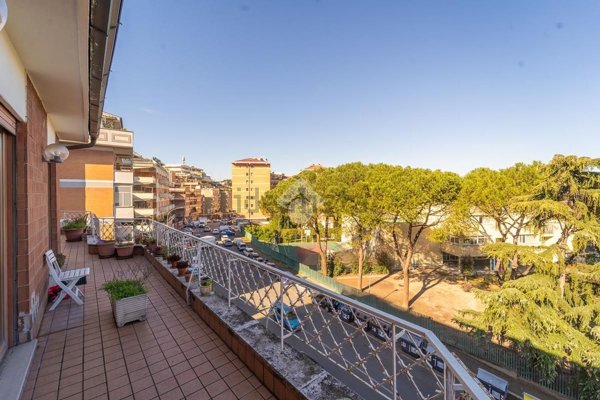 appartamento in vendita a Roma in zona Aurelio