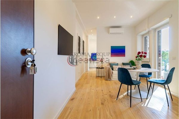 appartamento in vendita a Roma in zona Tomba di Nerone