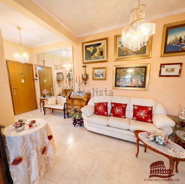 appartamento in vendita a Roma
