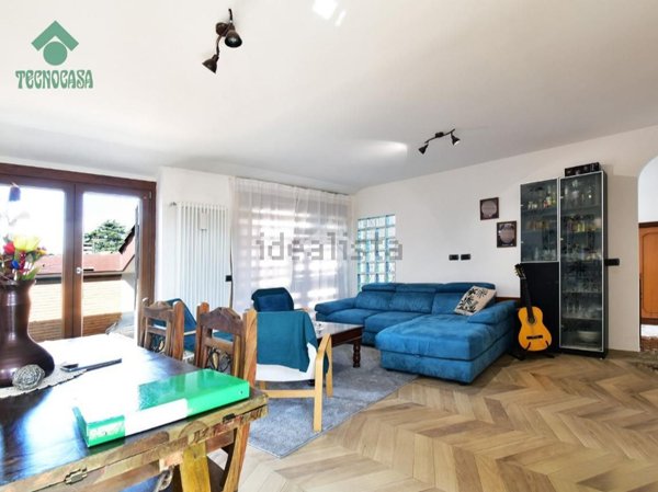 appartamento in vendita a Roma in zona Appio Pignatelli