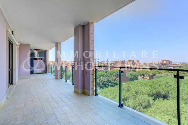 appartamento in vendita a Roma in zona EUR