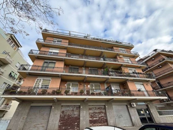 appartamento in vendita a Roma in zona Ardeatino