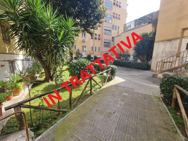 appartamento in vendita a Roma in zona Ostiense