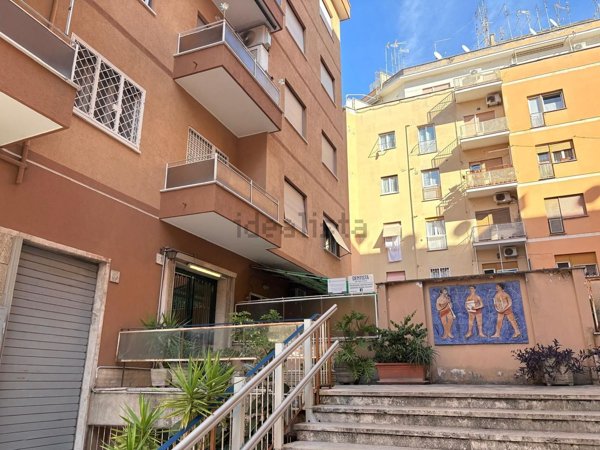 appartamento in vendita a Roma in zona Aurelio