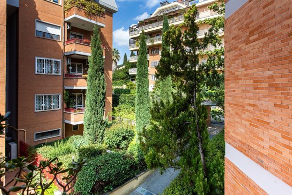 casa indipendente in vendita a Roma