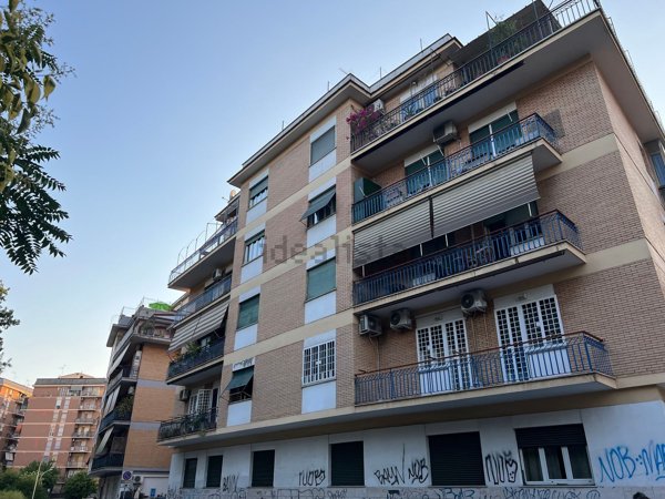appartamento in vendita a Roma in zona Collatino