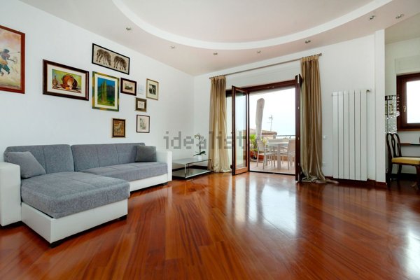 appartamento in vendita a Roma in zona Ponte Galeria