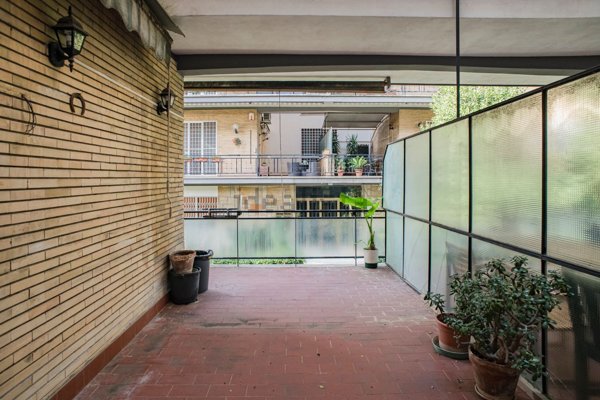 appartamento in vendita a Roma in zona Tor di Quinto