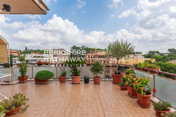 appartamento in vendita a Roma in zona Aurelio