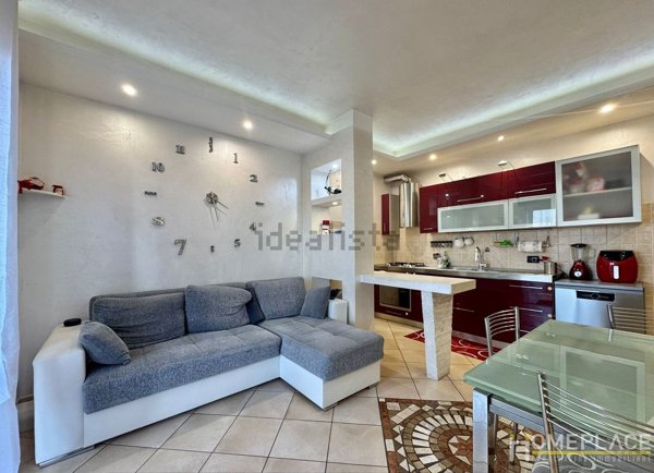 appartamento in vendita a Roma in zona Lunghezza