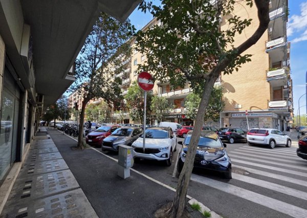 appartamento in vendita a Roma in zona Tuscolano