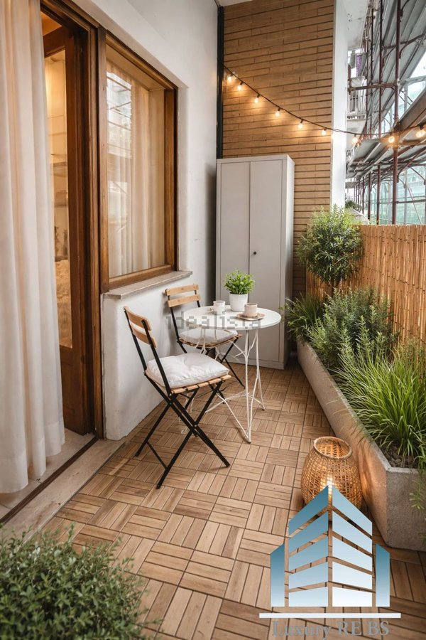 appartamento in vendita a Roma in zona Tuscolano