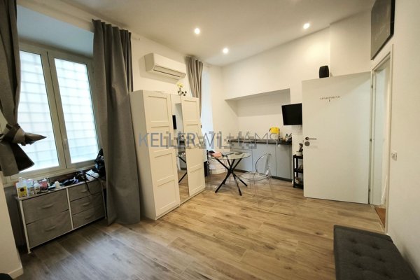 appartamento in vendita a Roma in zona Tuscolano