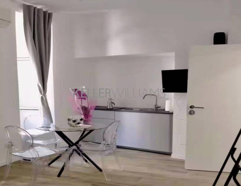 appartamento in vendita a Roma in zona Tuscolano