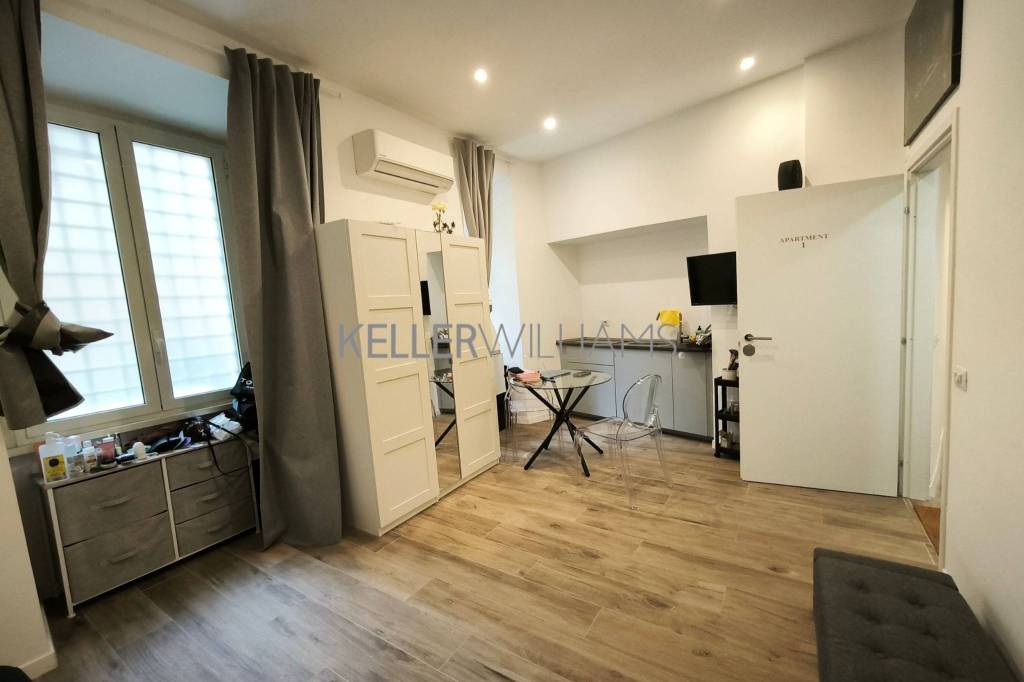 appartamento in vendita a Roma in zona Tuscolano